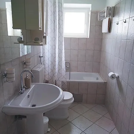 Old Town Little Apartamento Pula